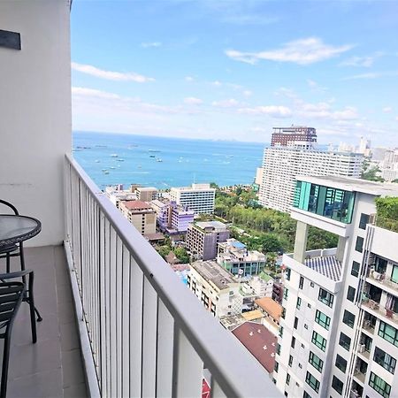 Llx Apartments At The Base Condo Pattaya Exterior foto