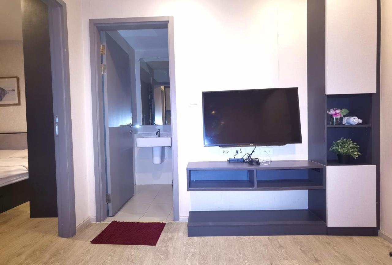 Llx Apartments At The Base Condo Pattaya Exterior foto