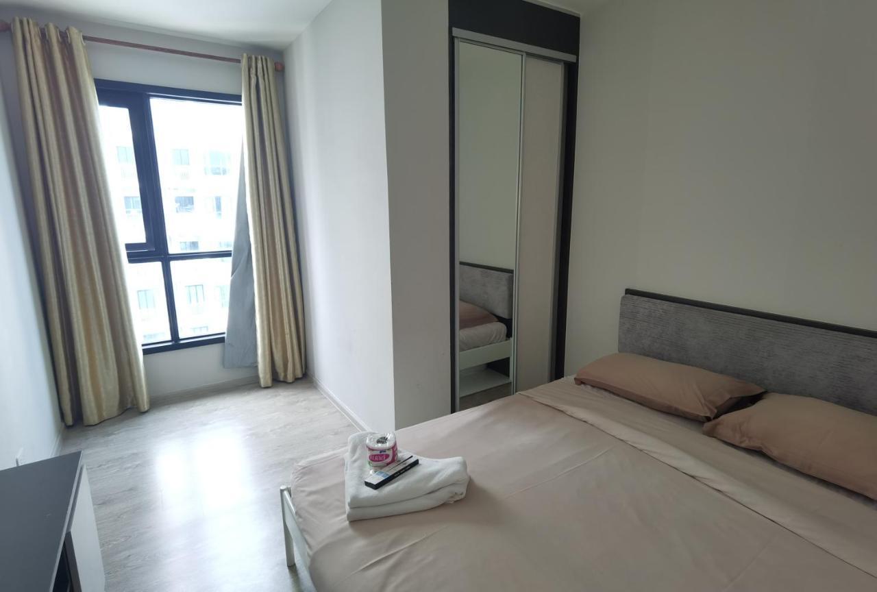 Llx Apartments At The Base Condo Pattaya Exterior foto