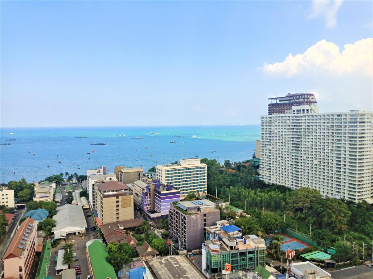 Llx Apartments At The Base Condo Pattaya Exterior foto
